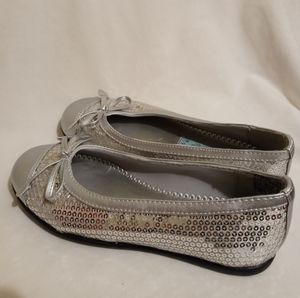Rachel Shoes Silver Sequin Ballet Flats, Size- 13